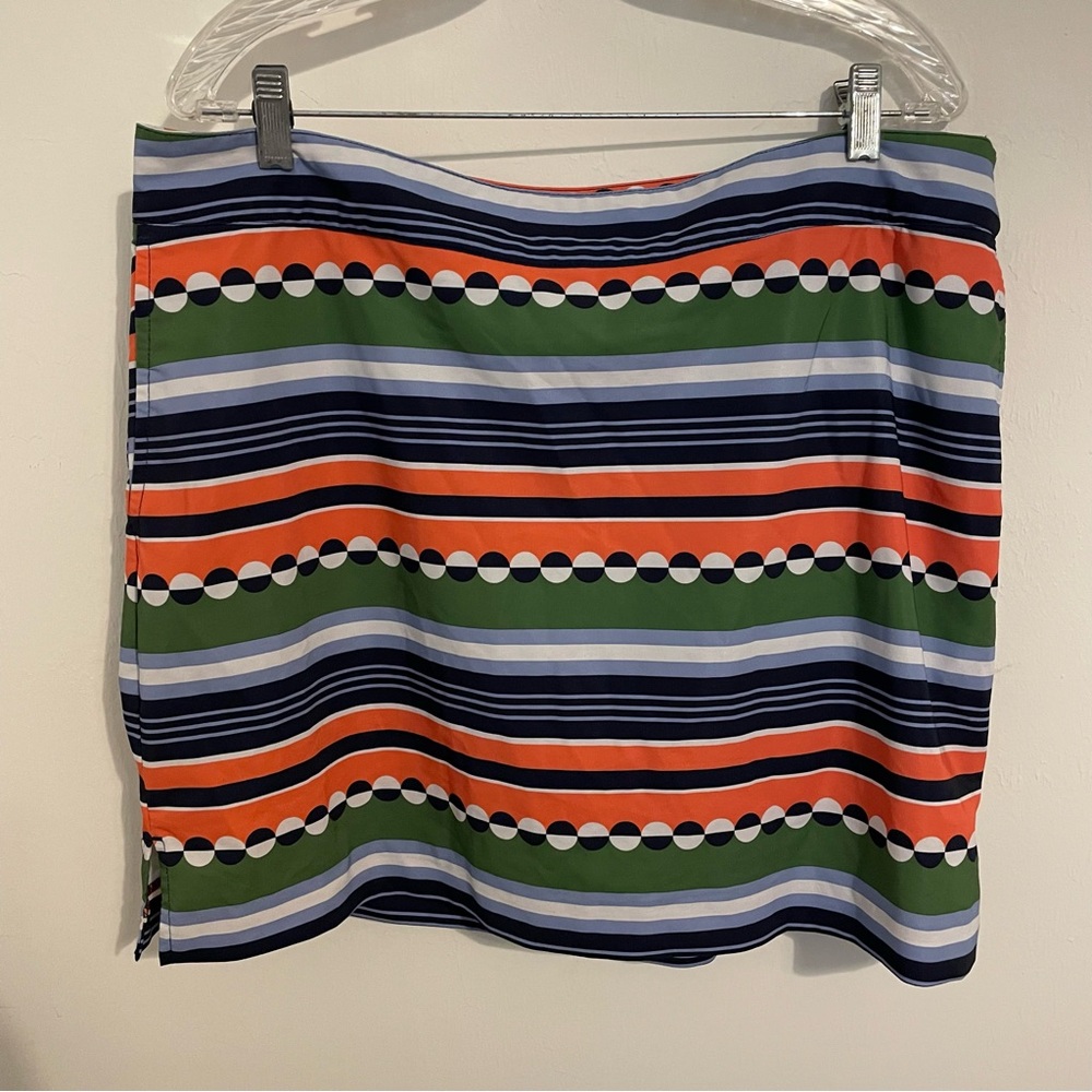 Izod golf skirt with under shorts size 14
